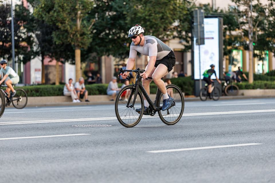 Фото 19fa8670393442cf8c62276dbada620f с события Cyclingrace Вечернее Садовое