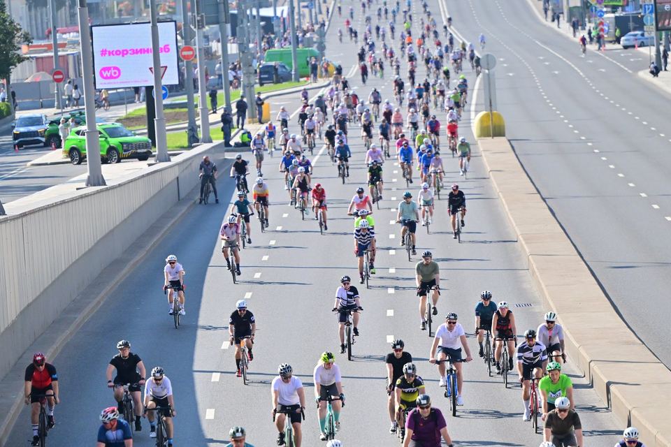 Фото 2352fee50275493ebe66b2fb70edb7de с события Cyclingrace Вечернее Садовое