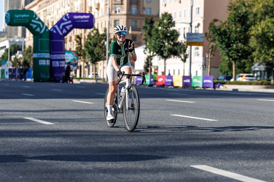 Фото ce86dda247bf478a84430182ee3731f7 с события Cyclingrace Вечернее Садовое