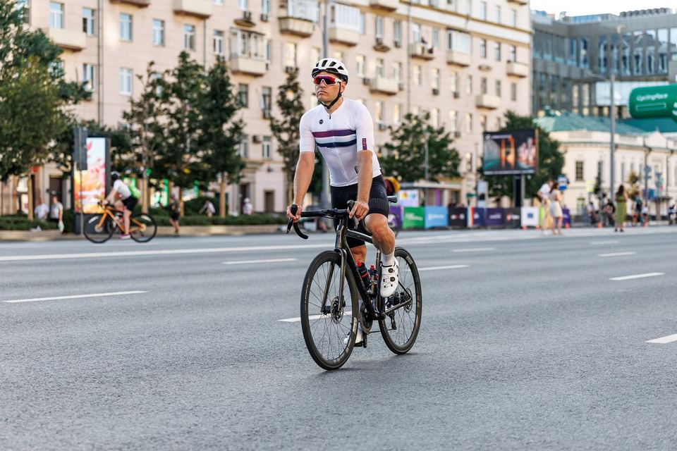 Фото b3078071a2a142a8a741d36b46fea53b с события Cyclingrace Вечернее Садовое