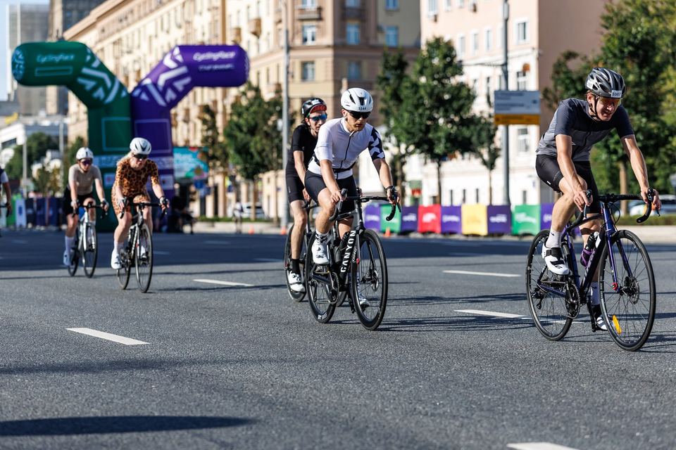 Фото 4b4b8309d5414fe699e4ef0e3367ca34 с события Cyclingrace Вечернее Садовое