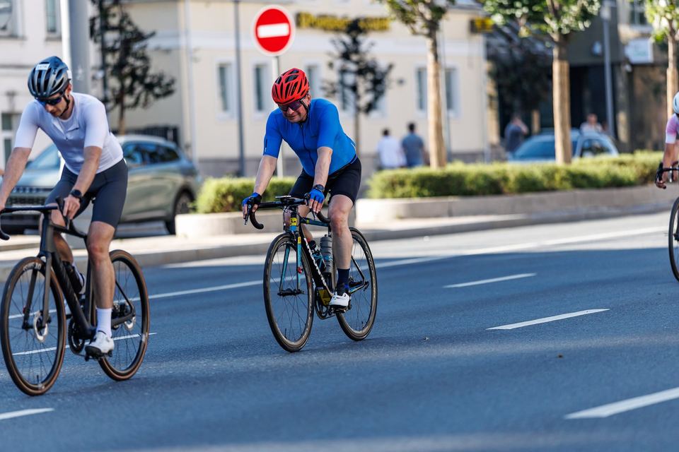 Фото aee76782ba514606a3134694dc942af5 с события Cyclingrace Вечернее Садовое