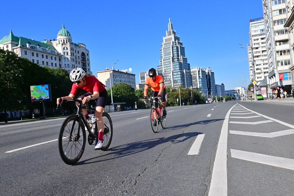 Фото 17af3347708b45f2868bd4f8fcb22475 с события Cyclingrace Вечернее Садовое