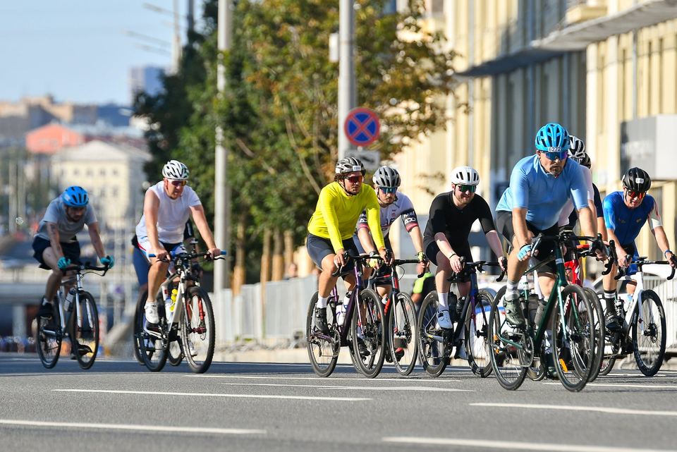 Фото 4c8c2b85c2cc4fb7a384ad238e9f87e9 с события Cyclingrace Вечернее Садовое
