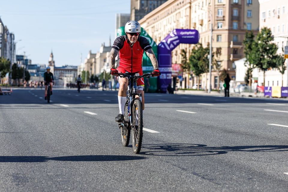 Фото f8cf89b2b5d04612965cac3e39851a58 с события Cyclingrace Вечернее Садовое