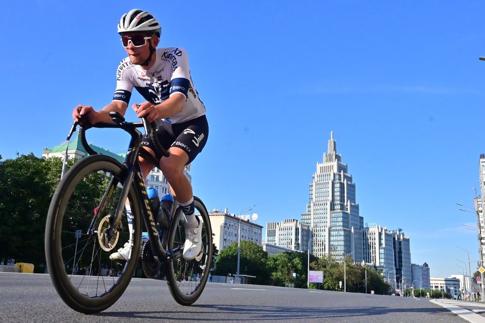 Фото 3705c4098af24ff3b30ba1b4079f02ab с события Cyclingrace Вечернее Садовое