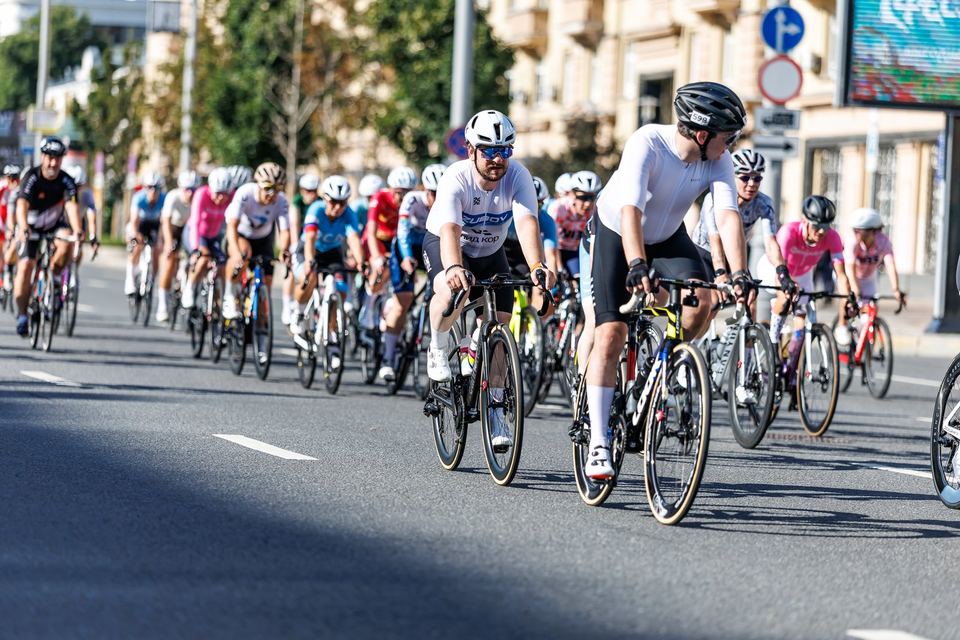 Фото b38b437429924d60b66ccd3d36e943e2 с события Cyclingrace Вечернее Садовое