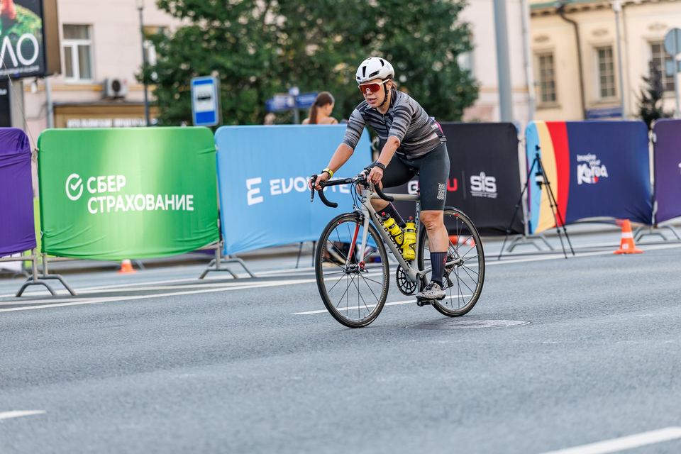 Фото 3fb53b3b760a4e209a3aa57c488c1199 с события Cyclingrace Вечернее Садовое