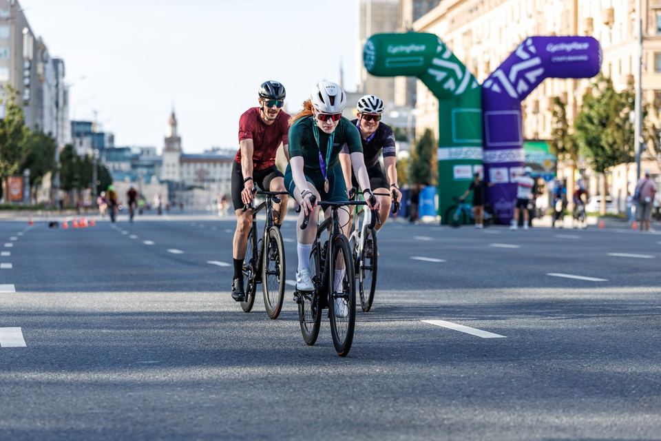 Фото 6e3c8afe38b04124a165dd3010a5cf83 с события Cyclingrace Вечернее Садовое