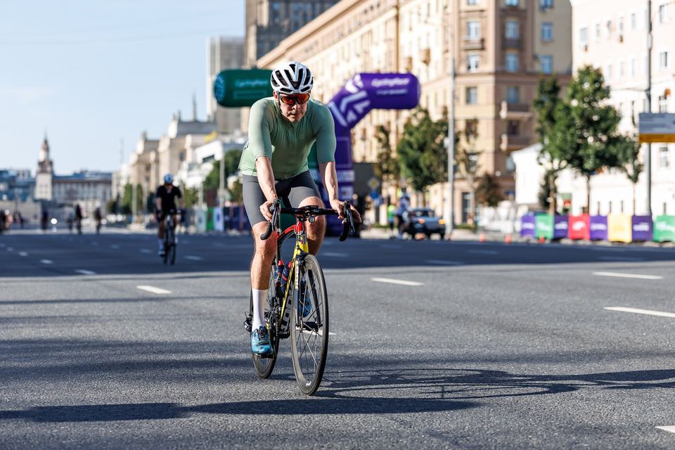 Фото e40a5bc30e6546e4bea5fe785f74fc21 с события Cyclingrace Вечернее Садовое