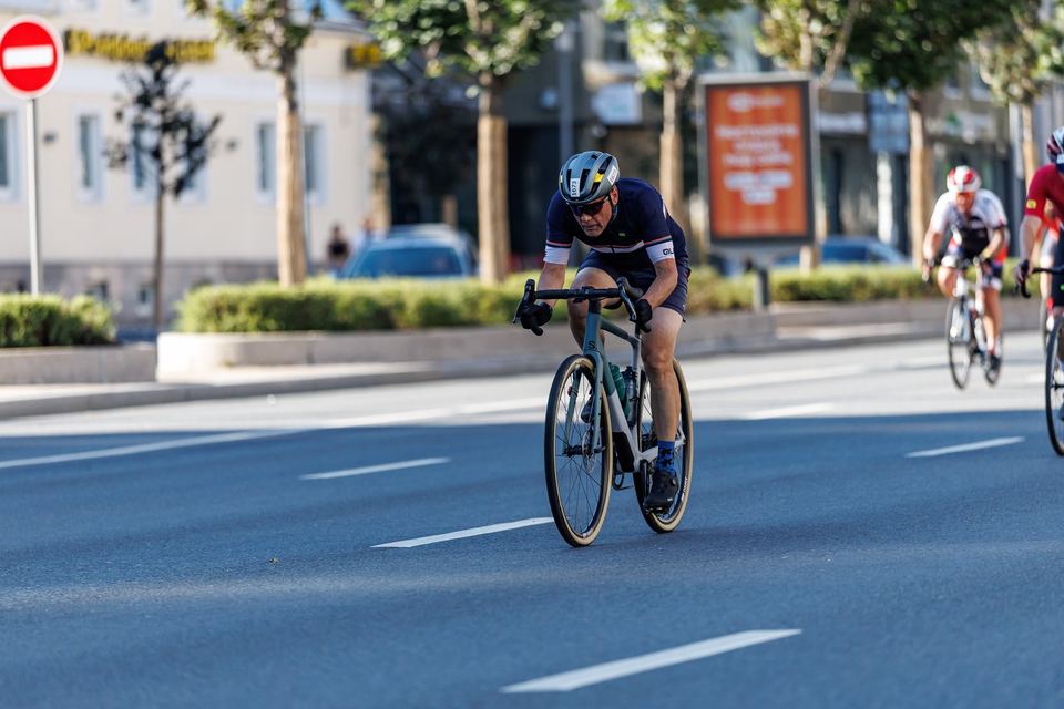 Фото 019060ab8b0148639572274d82e93df2 с события Cyclingrace Вечернее Садовое