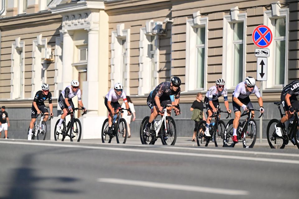 Фото 91e7a21d3a3c4cf5b20e730cd3eac562 с события Cyclingrace Вечернее Садовое