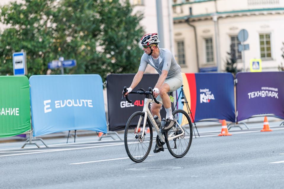 Фото a26e74c36e9d4ff296d143a1f2b8bade с события Cyclingrace Вечернее Садовое