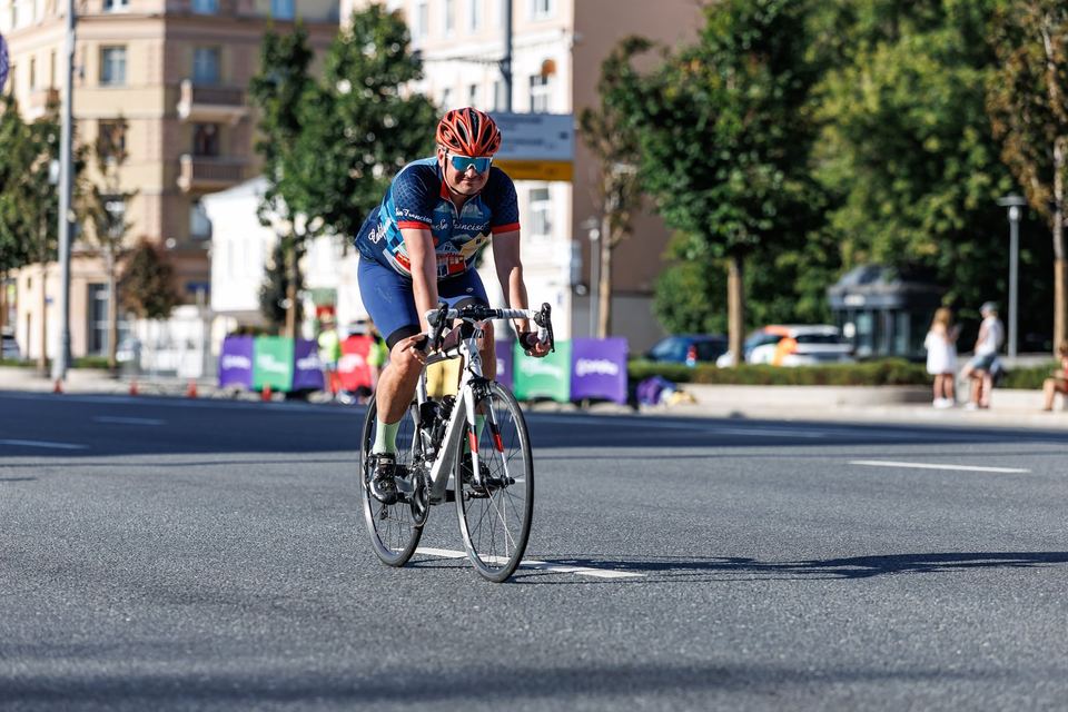 Фото 7bf67c46f017408fb672a77c516b7000 с события Cyclingrace Вечернее Садовое