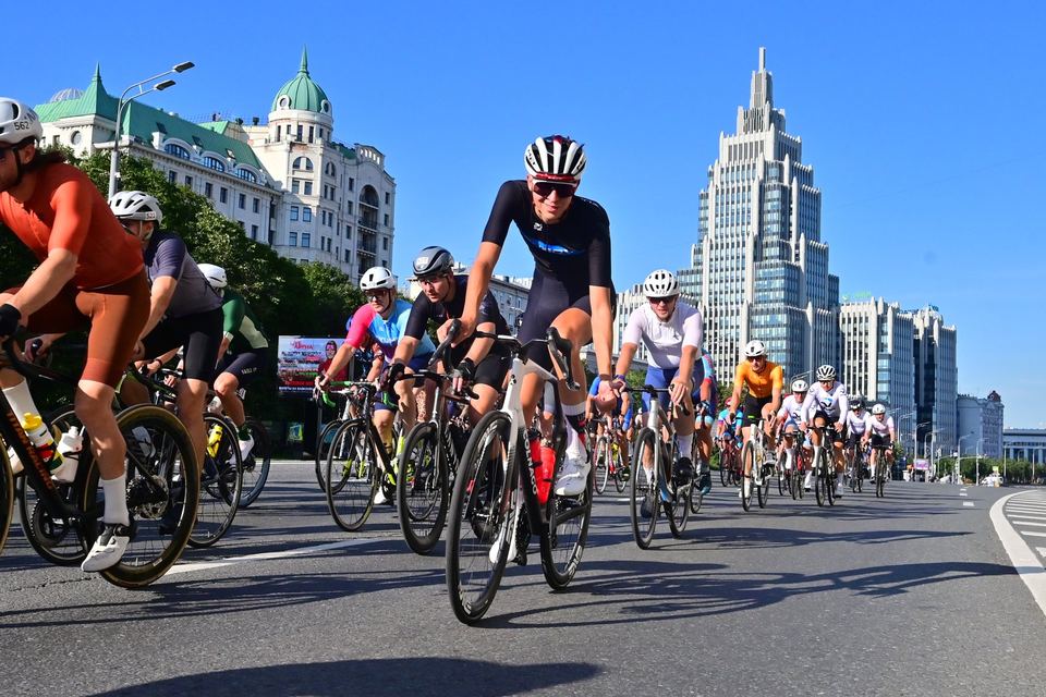Фото ad9c2589ce1f4a8ca0d210c267ee87c3 с события Cyclingrace Вечернее Садовое