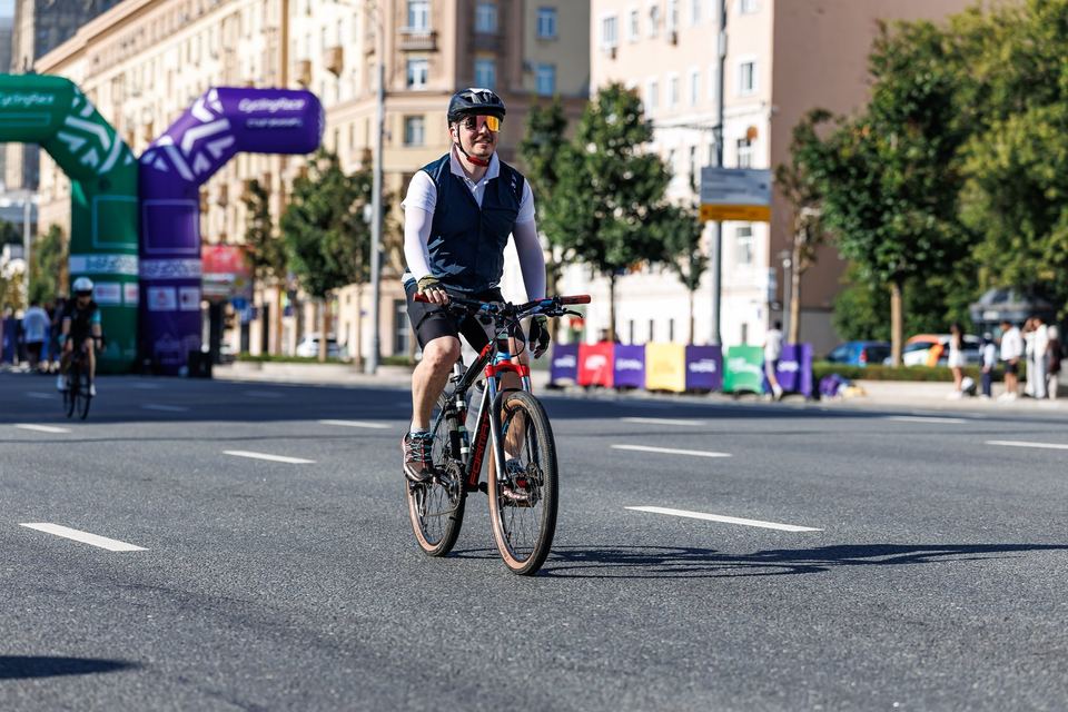 Фото 408e7b33467a49ffb0e46099ddbbc36a с события Cyclingrace Вечернее Садовое
