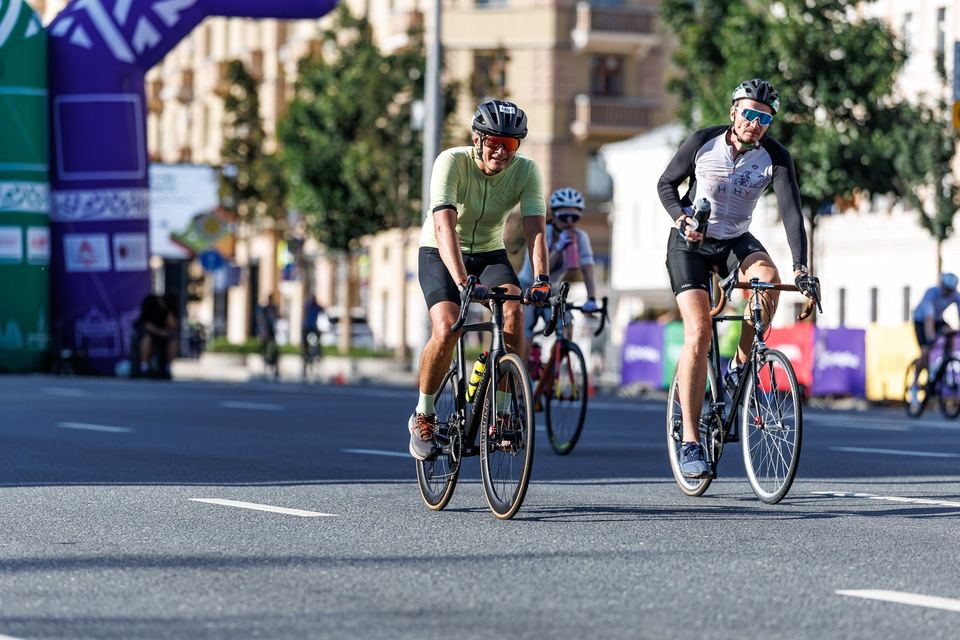 Фото fe77a94218c64f8aa934465a842d8d29 с события Cyclingrace Вечернее Садовое