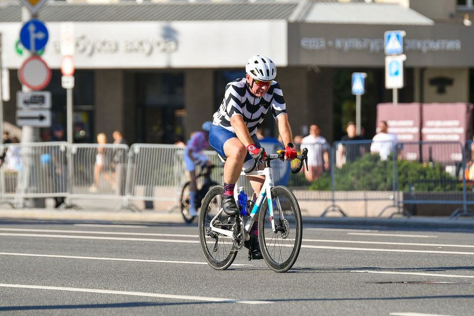 Фото e42ddc77550e4b288d9c7f57da50abf1 с события Cyclingrace Вечернее Садовое
