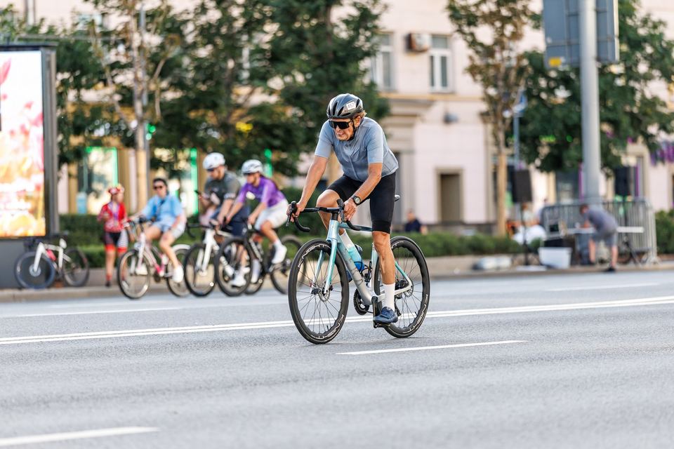 Фото f35cb02e90cc4133bdfa709f07cd39e4 с события Cyclingrace Вечернее Садовое