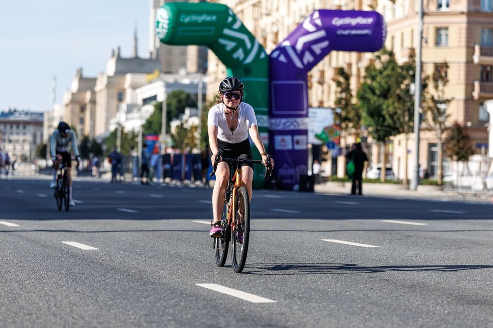 Фото b7e2f89a04c04f659f2ad5c4b85af7b6 с события Cyclingrace Вечернее Садовое