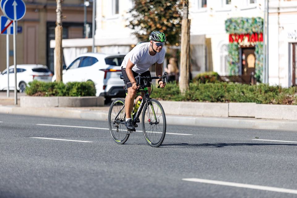 Фото 038dbaf4a85b42eea76efba8c6ea66fd с события Cyclingrace Вечернее Садовое