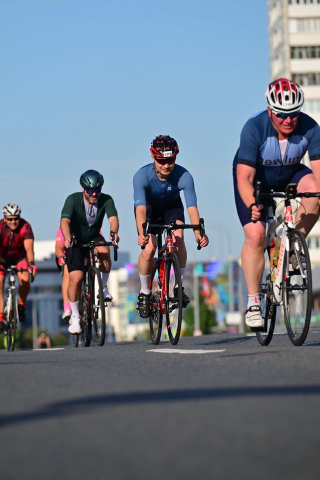 Фото b4c6f53825f34b109e7fdb720eeb3933 с события Cyclingrace Вечернее Садовое