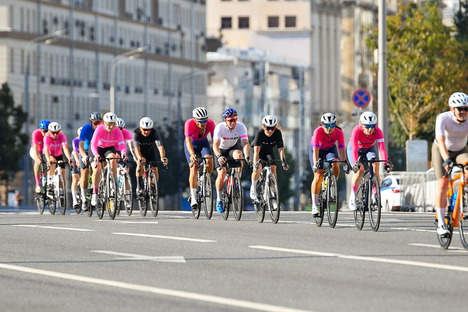 Фото 641cd6a7cc2d47c8adb515d21e96b0b6 с события Cyclingrace Вечернее Садовое