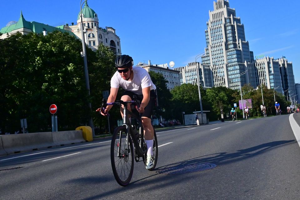 Фото 6cd99c80d15f47d3b933399a0755912f с события Cyclingrace Вечернее Садовое