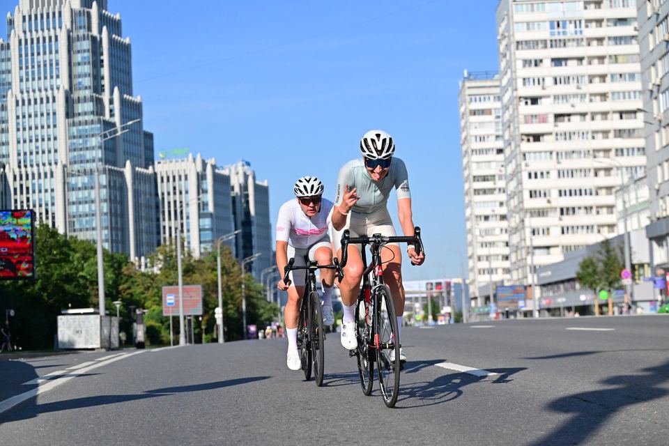 Фото 5723c04cbbfc46758f99579194fb7ded с события Cyclingrace Вечернее Садовое