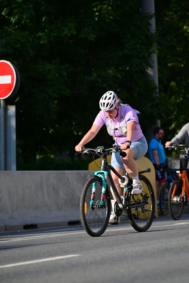 Фото 9e5b705a836a457093a84440bbba9a78 с события Cyclingrace Вечернее Садовое