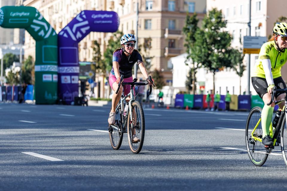Фото 211770ff42d0441b80eeb355cd107fe4 с события Cyclingrace Вечернее Садовое