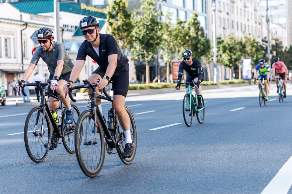 Фото 1a2695c90bf14b71aaf698afea1b36d5 с события Cyclingrace Вечернее Садовое