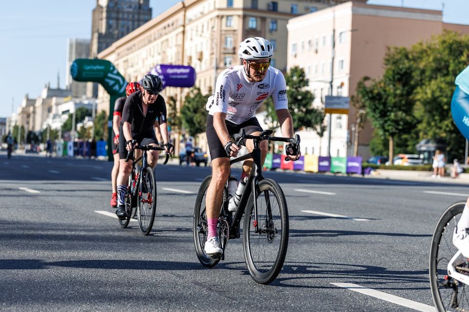 Фото 8d5b367abc5c4e78b26709d19ec31002 с события Cyclingrace Вечернее Садовое