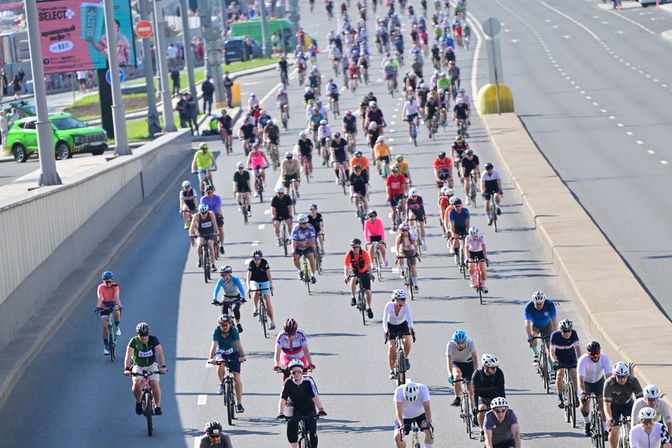 Фото a9dd221c47384ca4955bb643fc10866d с события Cyclingrace Вечернее Садовое