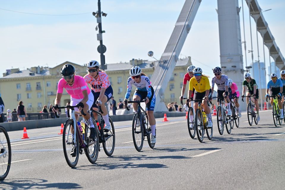 Фото 2c6151e5dcae4badbafa03982ab076c2 с события Cyclingrace Вечернее Садовое