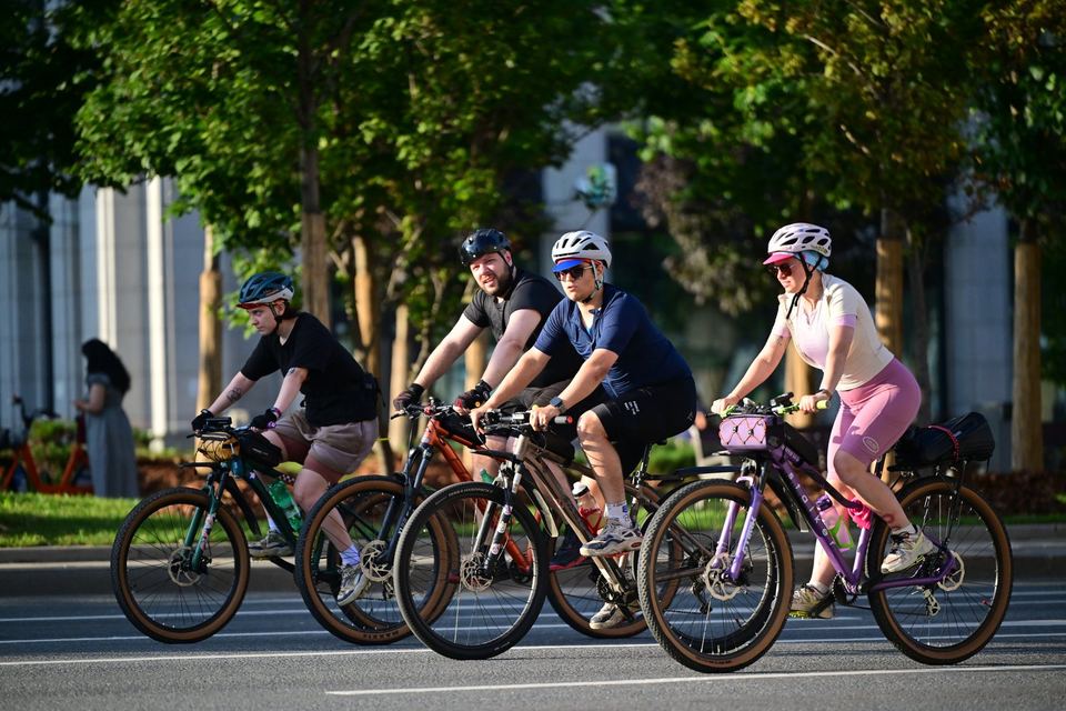 Фото 4c7017d3319e446f9e650e7b2023b236 с события Cyclingrace Вечернее Садовое
