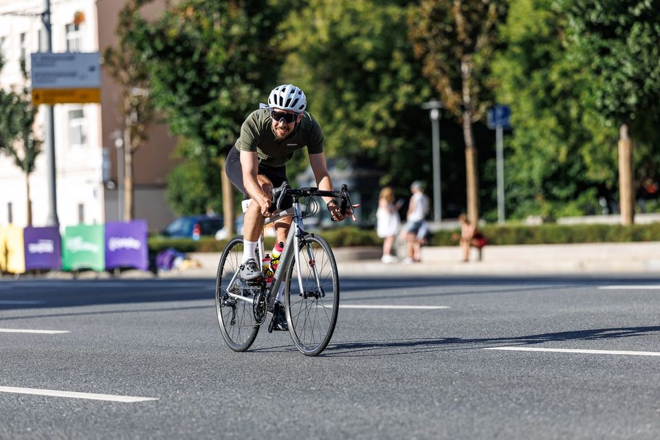 Фото d860f3e67d234f61ad390e8191abd58f с события Cyclingrace Вечернее Садовое