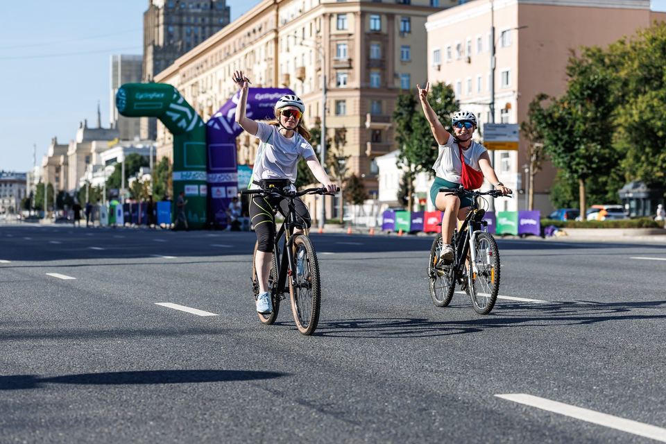 Фото 32da2d5f09884e6d9fd22ac4e4aafad0 с события Cyclingrace Вечернее Садовое