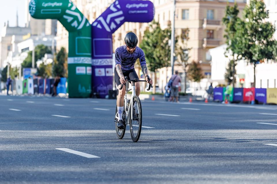 Фото 1ccffc46abc8443ca8ee4d687decc563 с события Cyclingrace Вечернее Садовое