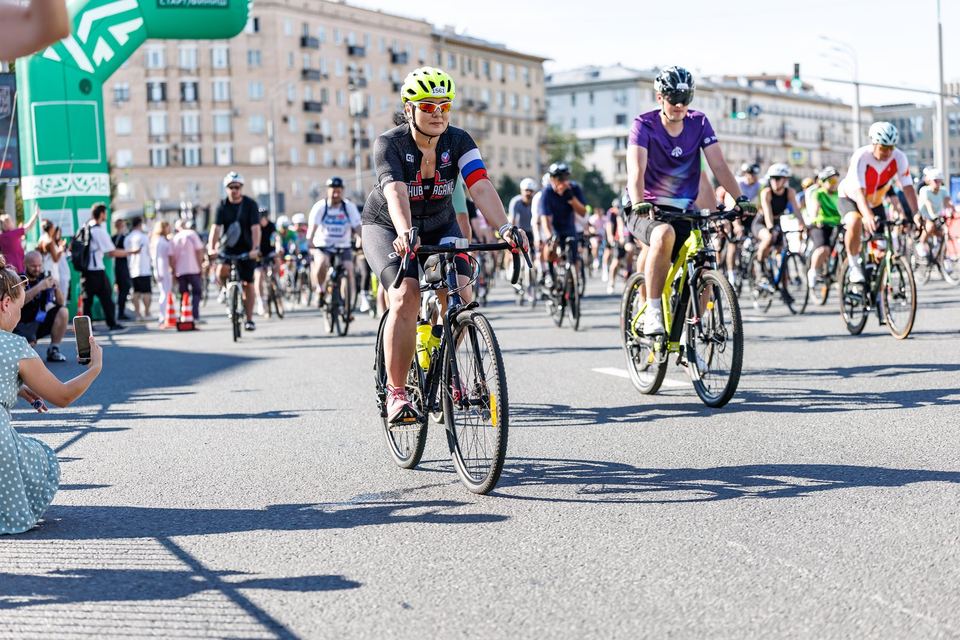 Фото 38564c047c6146debbe1f4d3e1de2bf7 с события Cyclingrace Вечернее Садовое