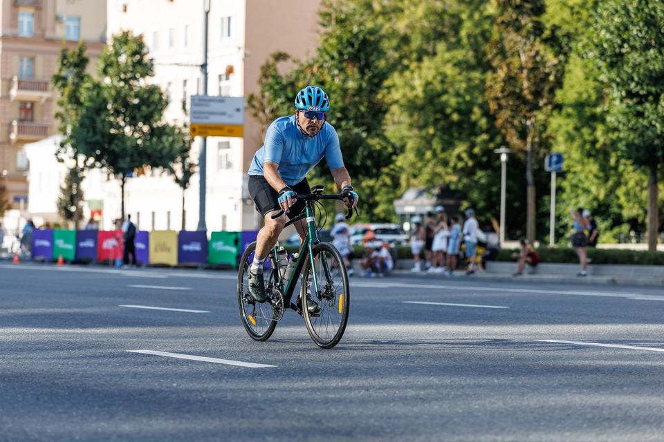Фото 9ab563b5a6104758adbb6332d0878afa с события Cyclingrace Вечернее Садовое