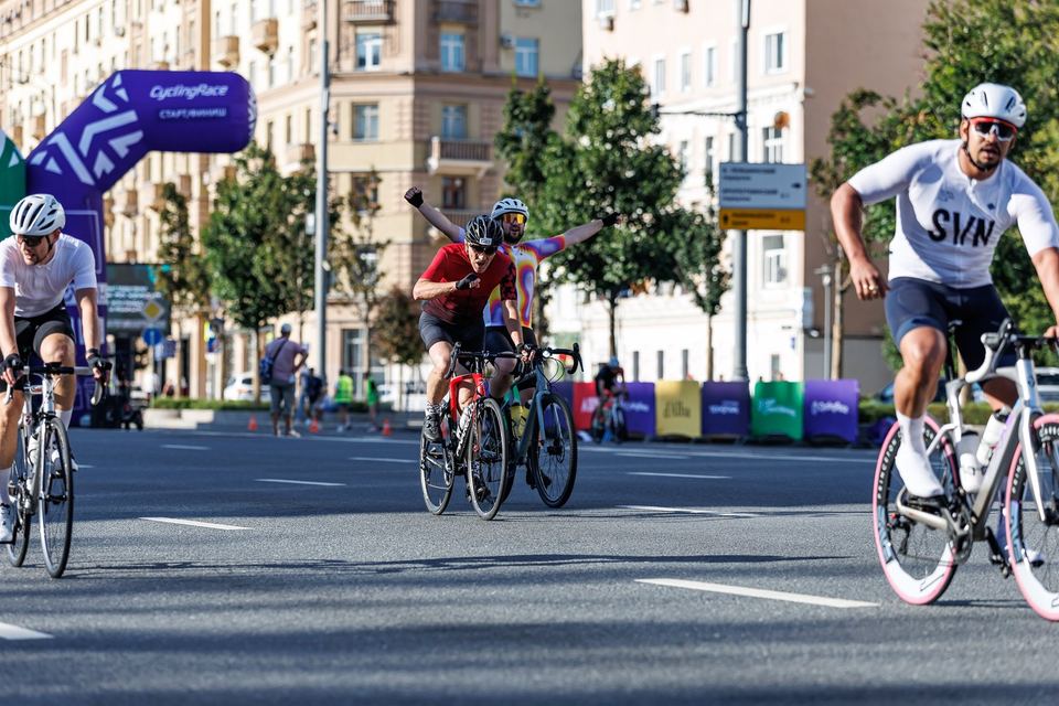 Фото 5b13d8f0061e402d9bdbee52e1cbd8c7 с события Cyclingrace Вечернее Садовое