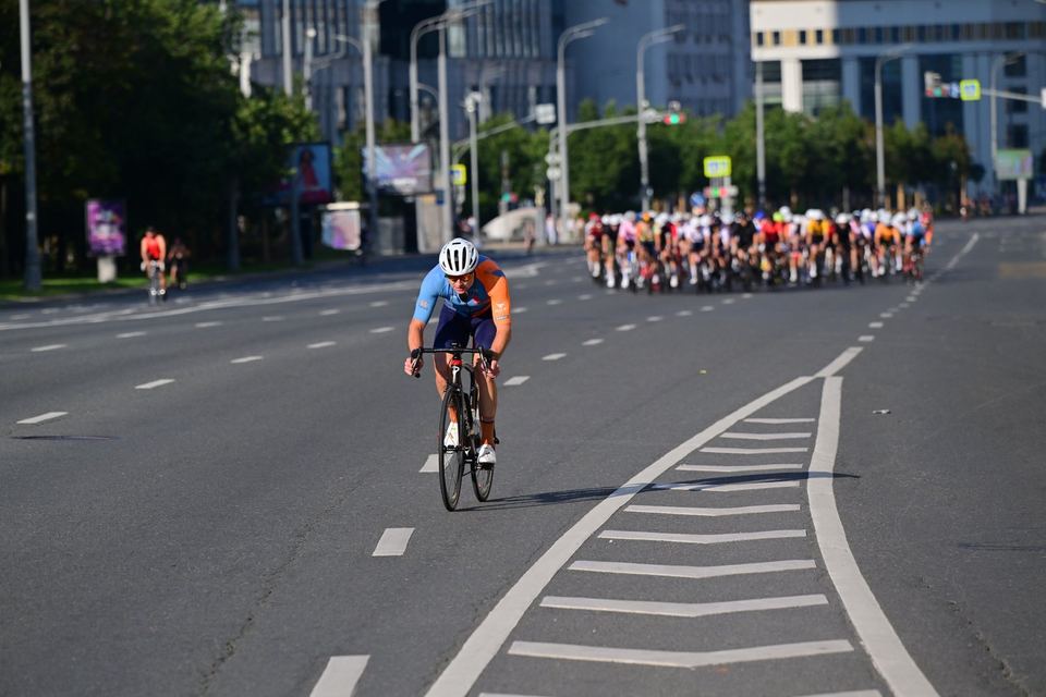 Фото 16e9d35c71e9439ba2114d59b16f1b93 с события Cyclingrace Вечернее Садовое