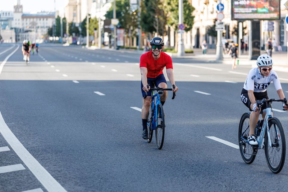 Фото 43998741f7cc4436b4aa9bdc3be9d812 с события Cyclingrace Вечернее Садовое