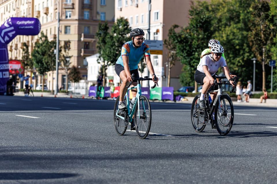 Фото cf3411a710cc4ef8839258f5557b1a00 с события Cyclingrace Вечернее Садовое