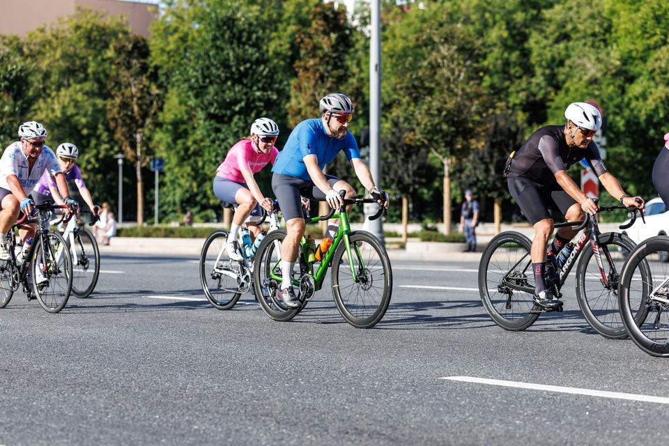 Фото 9b01ae6468524cd196390723e391e9c7 с события Cyclingrace Вечернее Садовое