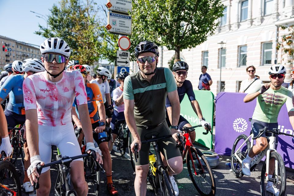 Фото 60b0aa69ecc14d31b117eec8e2b8cf5d с события Cyclingrace Вечернее Садовое