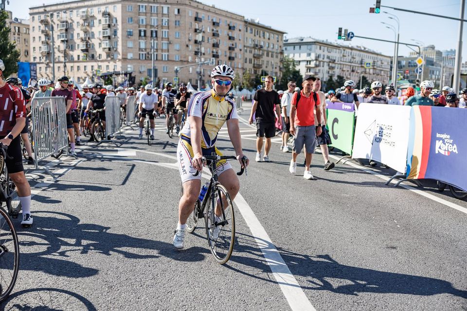 Фото dafba242a13d48ad872c40136964da12 с события Cyclingrace Вечернее Садовое
