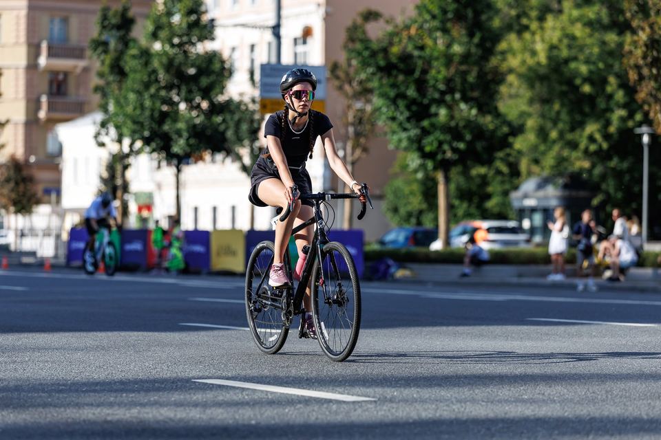 Фото 4b075327514b4b59a78098ff256b6ca6 с события Cyclingrace Вечернее Садовое