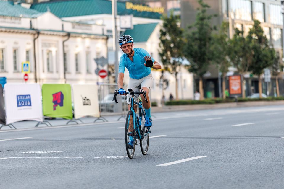 Фото 0b0a11f8546a4c718326216ad381c5c3 с события Cyclingrace Вечернее Садовое